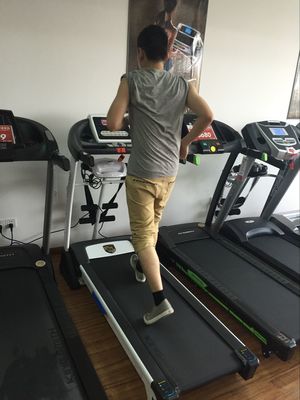 爱康跑步机 专业健身首选，代理销售共赢